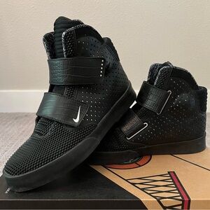 Nike Flystepper 2K3 PRM Black NOLA Gumbo League Crescent City